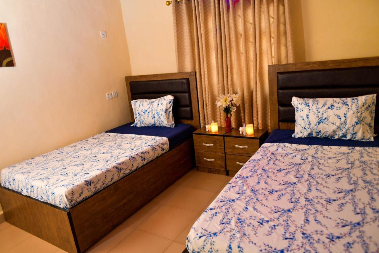 Living Green Apartments Airport Pick Up Benin-Stadt Exterior foto