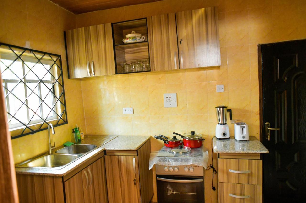 Living Green Apartments Airport Pick Up Benin-Stadt Exterior foto
